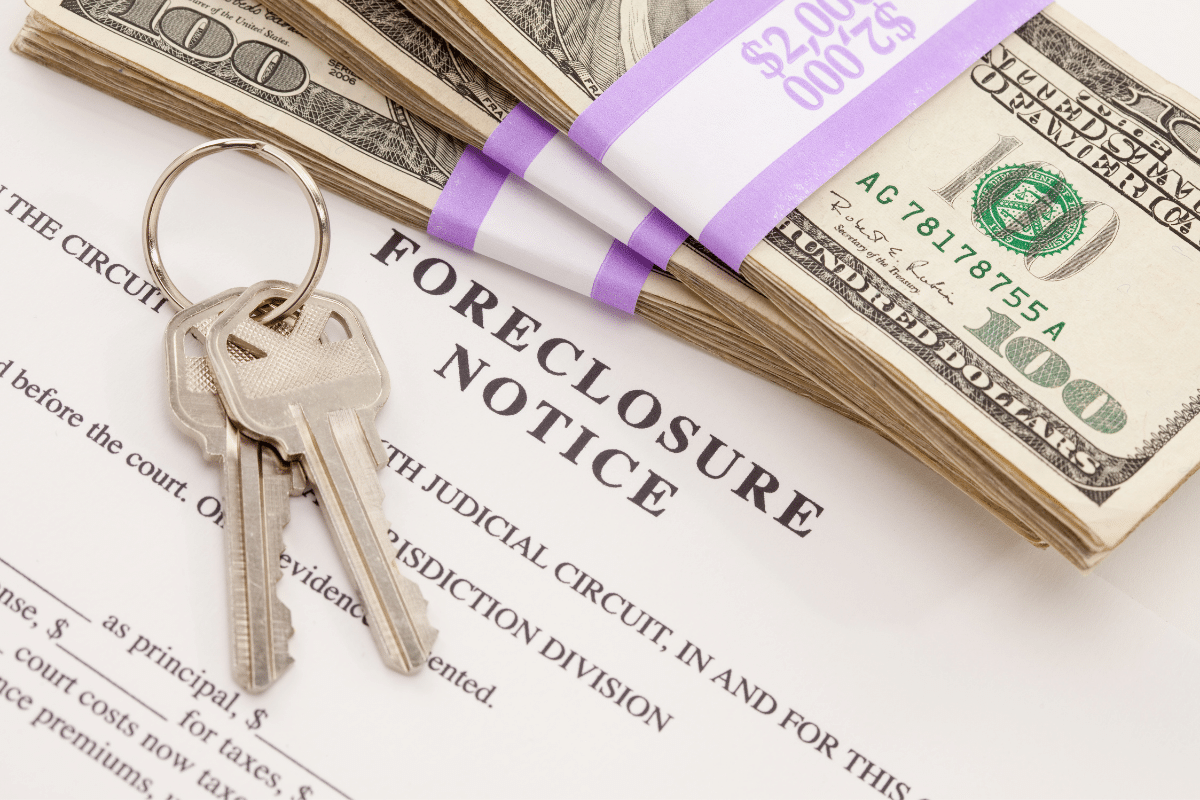 What is the Difference Between a Short Sale and Foreclosure in Little Rock, AR